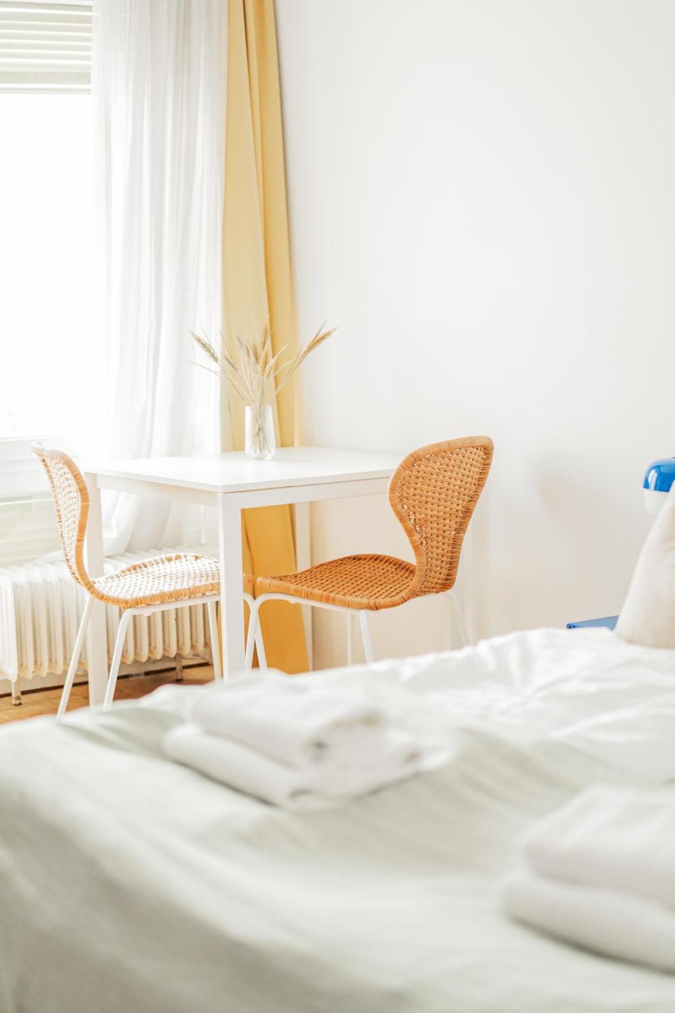 Studio Next To Karlskirche Vienne Chambre photo